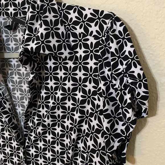 Patterned button-up - Picture 3 of 4